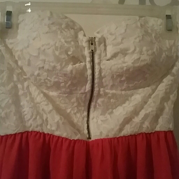 Dress - Picture 2 of 2