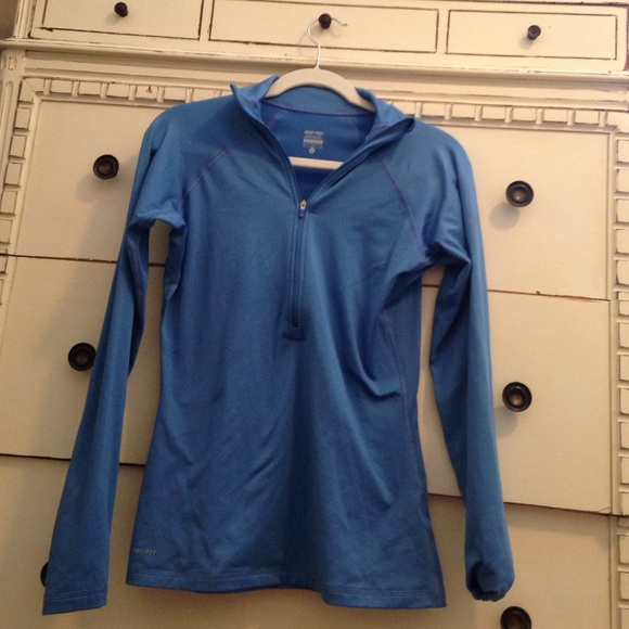 Nike pro workout jacket