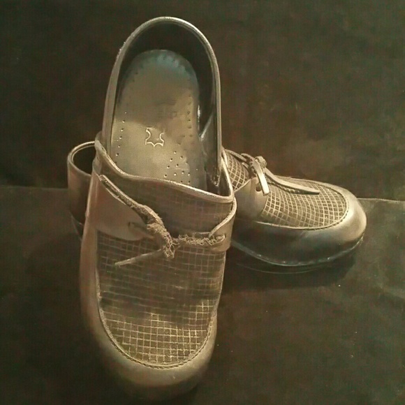 Dansko Clogs With Adjustable Strap - image 2