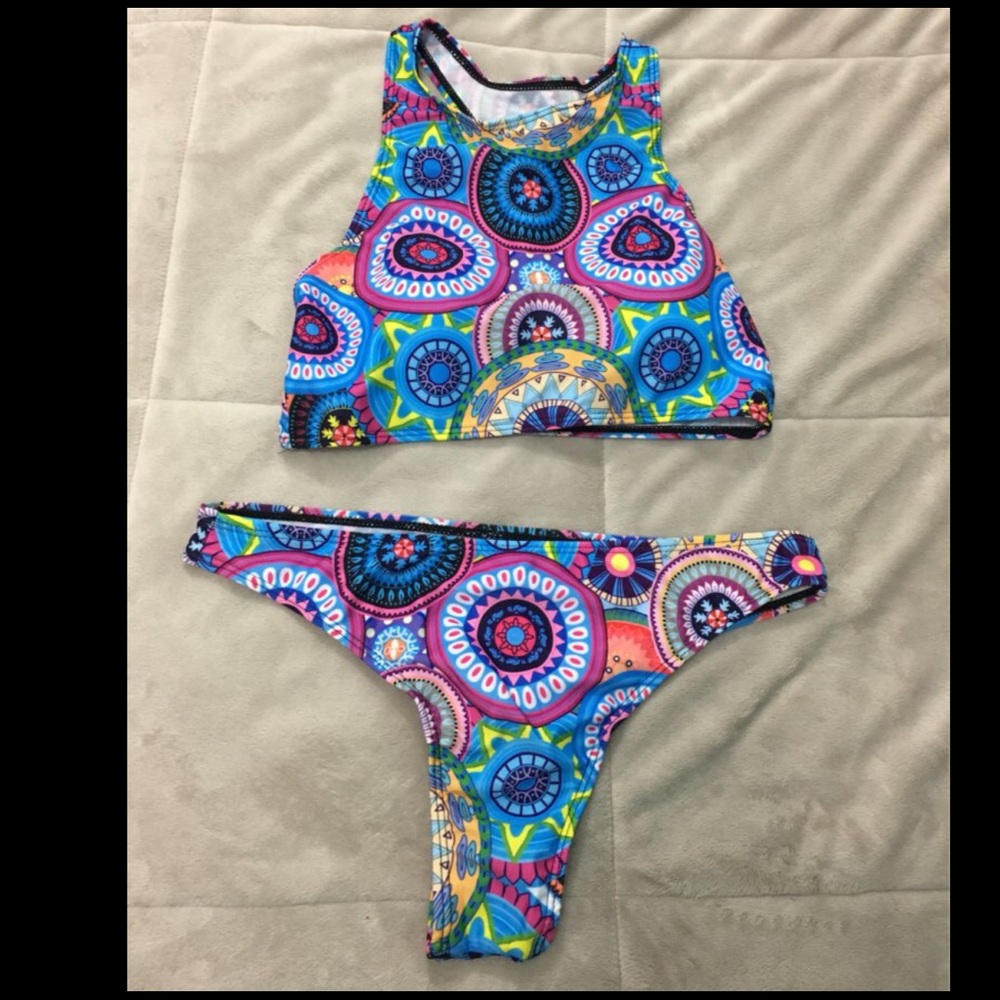 Floral Print Bikini Swimsuit Set - Picture 4 of 8
