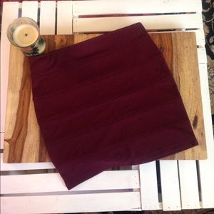 SOLD Fitted Mini Maroon Skirt✨