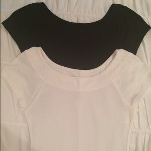 2 Express Sexy Basic Tee's. So cute! Excellent!