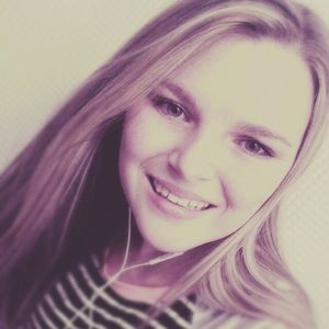 Meet your Posher, Natalie