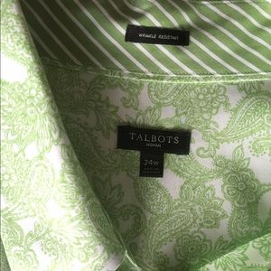 Mint green & white paisley button down