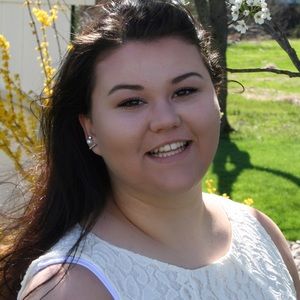 Meet your Posher, Alyssa