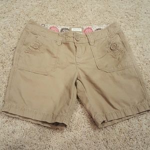 Khaki shorts