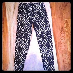 Patterned leggings