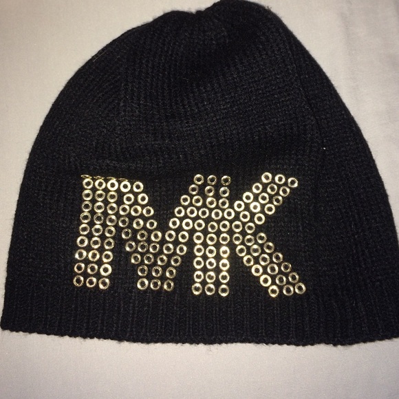 MK hat and belt.