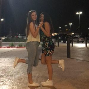 Meet your Posher, Victoria