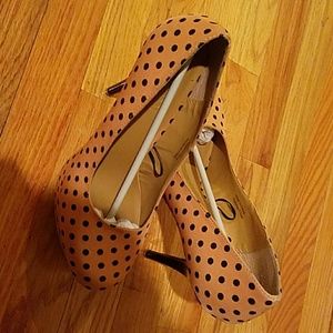 Forever 21 Pink and Black Polka Dot Pumps