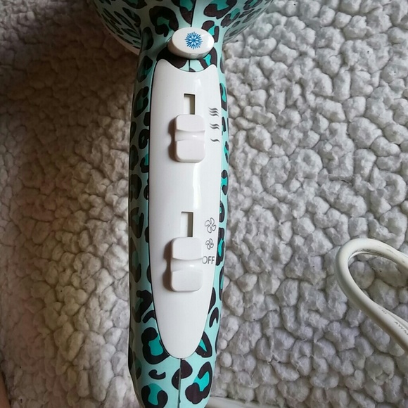 SOLD ON MERCI :) - Picture 2 of 4