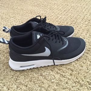 Nike Air Max Thea's (black)