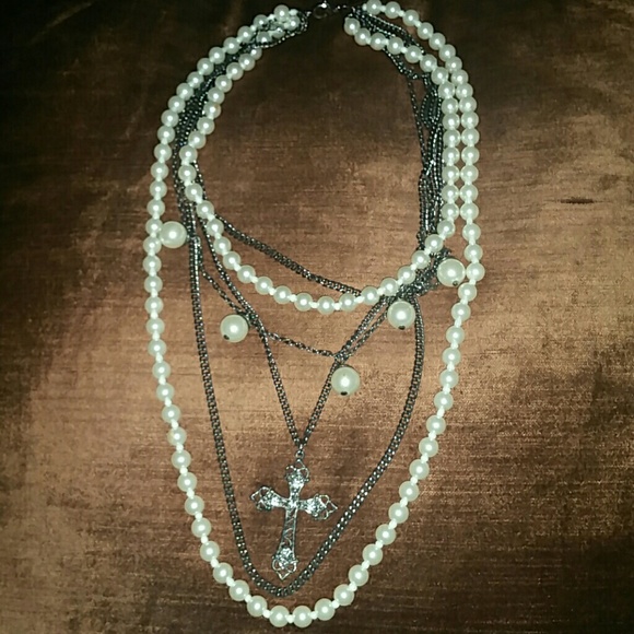 Lane Bryant Jewelry - Lane Bryant Cross/Pearl statement necklace