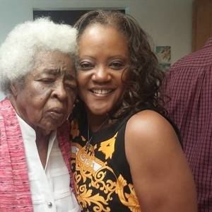 Meet your Posher, Donna