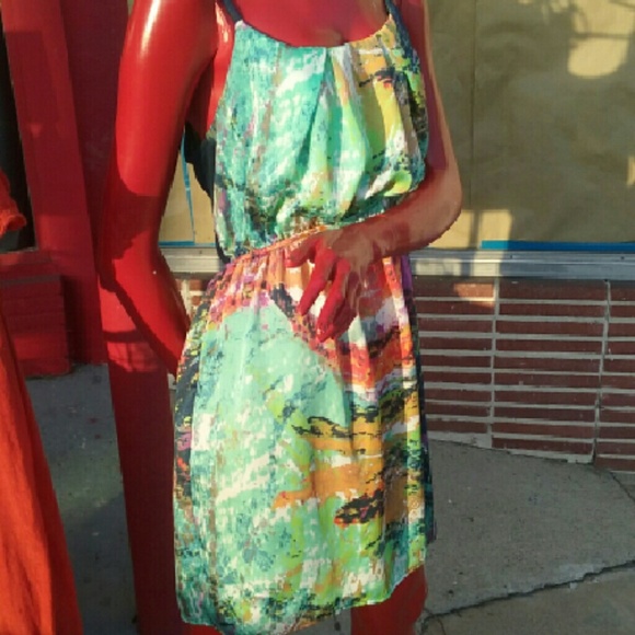 SOLD!! Dress - Picture 2 of 3