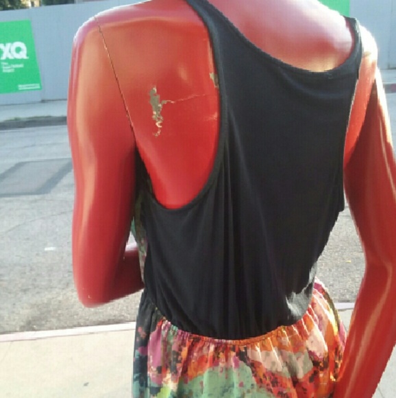 SOLD!! Dress - Picture 3 of 3