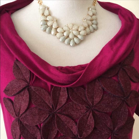 Anthro C Keer Floral Appliqué top - Picture 2 of 2