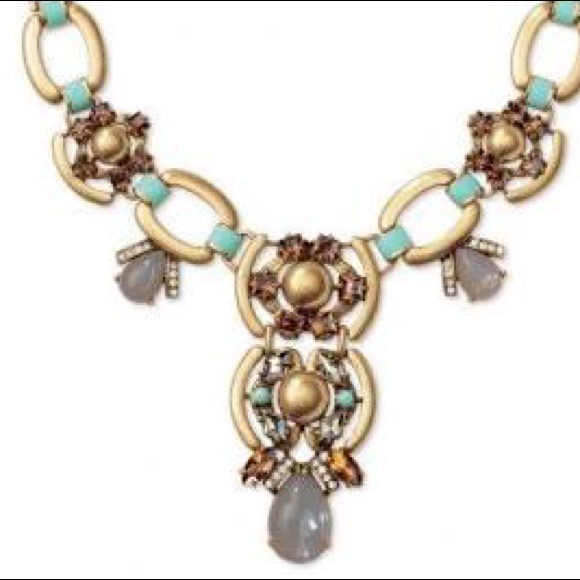 Livvy Necklace