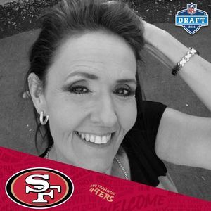 Meet your Posher, Dena