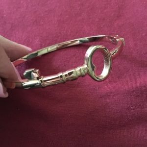 Fossil rose gold bangle