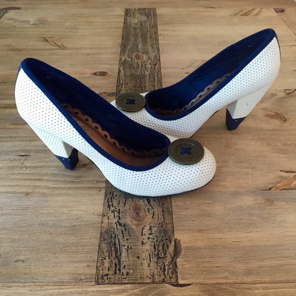 Anthropologie Shoes - Anthropologie Seychelles Pumps 8.5