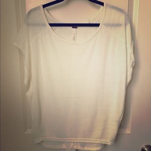 Short sleeve, three button back closure white top.