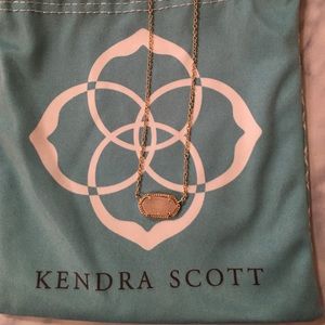 Kendra Scott Elisa Gold Pendant necklace