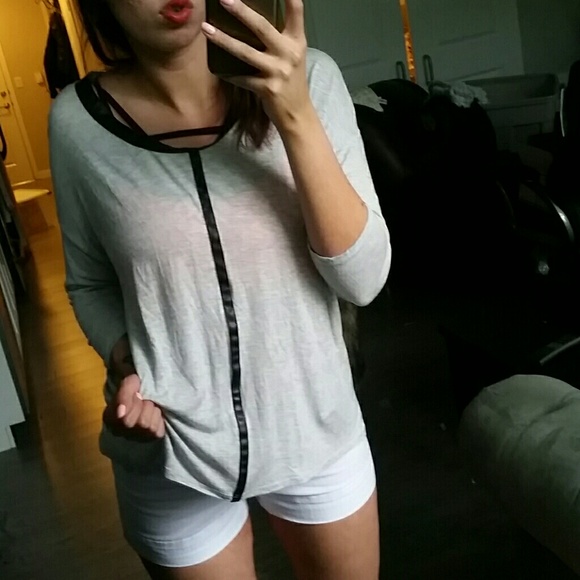 Zara | Grey Heather Hi-Low Blouse