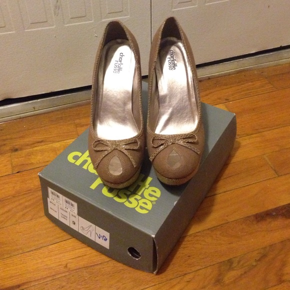 Peep toe heels