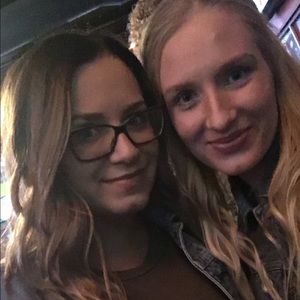 Meet your Posher, Alyssa