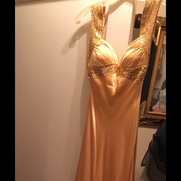 Niteline gown size 2