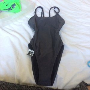 CHEAPER ON 🅿️🅿️ -JOLYN ASPHALT ASH ONESIE