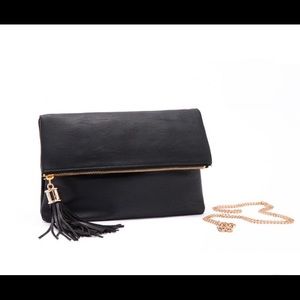 New black 💯 leather clutch