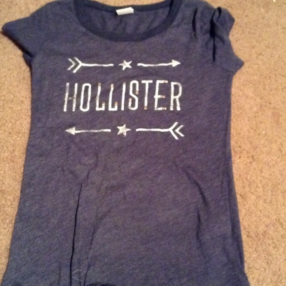 Hollister shirt
