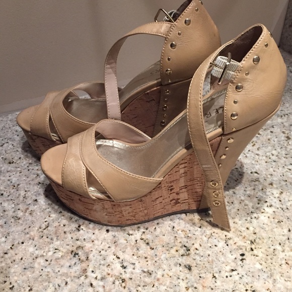 Wedge sandals