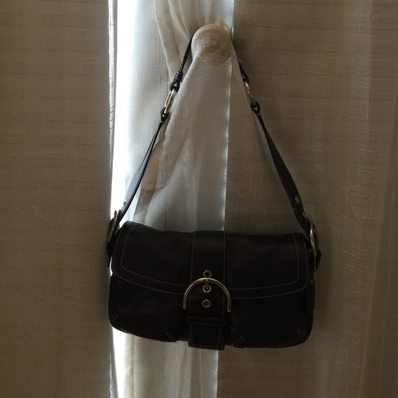 Coach purse - Picture 1 of 4