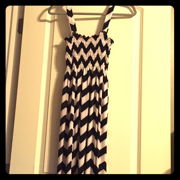 Black and white dress/ cover up