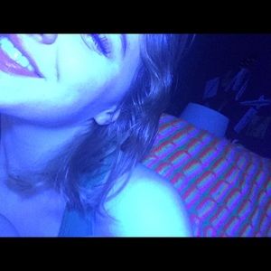 Meet your Posher, Frances