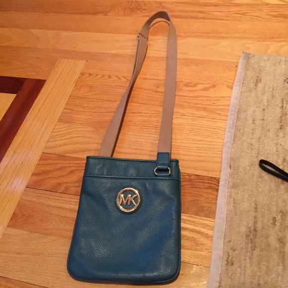Michael Kors cross body