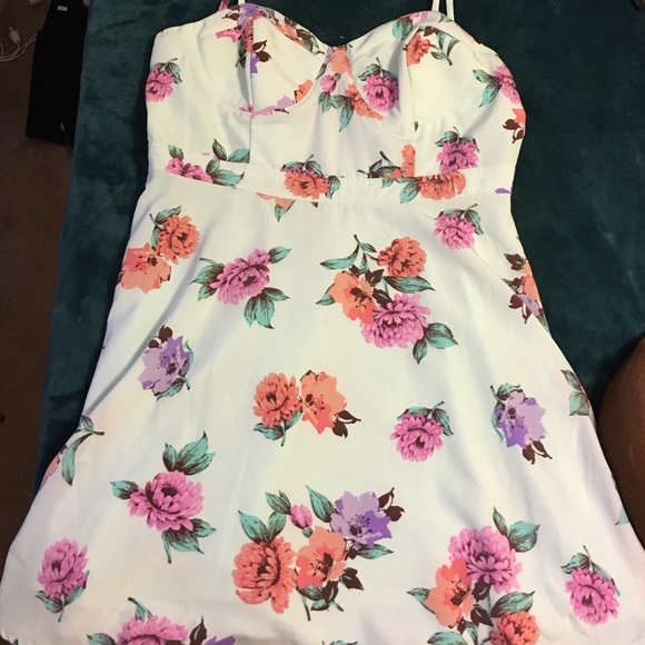 Floral bustier top dress