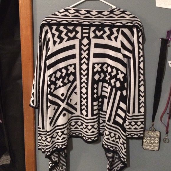 Cardigan - Picture 2 of 2