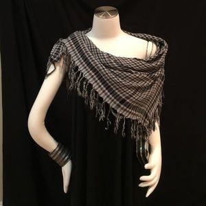 Nice black and white checked scarf