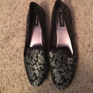 Like New Flats..MAKE AN OFFER💕