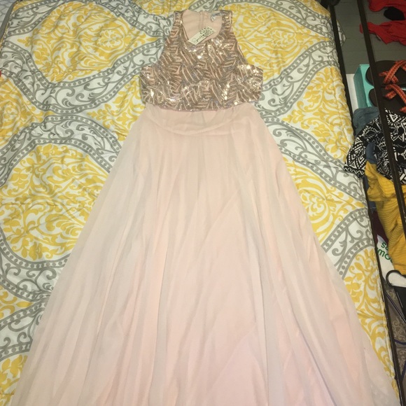 Floor length prom dress size 9