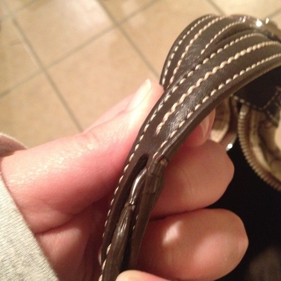 Brown Coach Small Signature Shoulder Bag - Picture 3 of 3