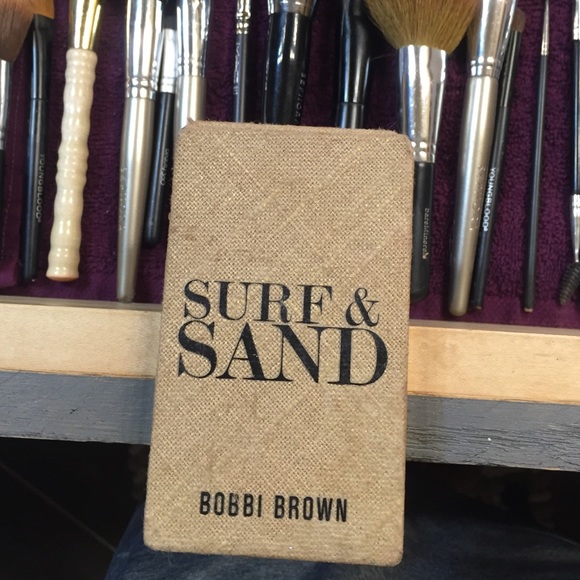 Bobbi brown surf and sand eyeshadow palette