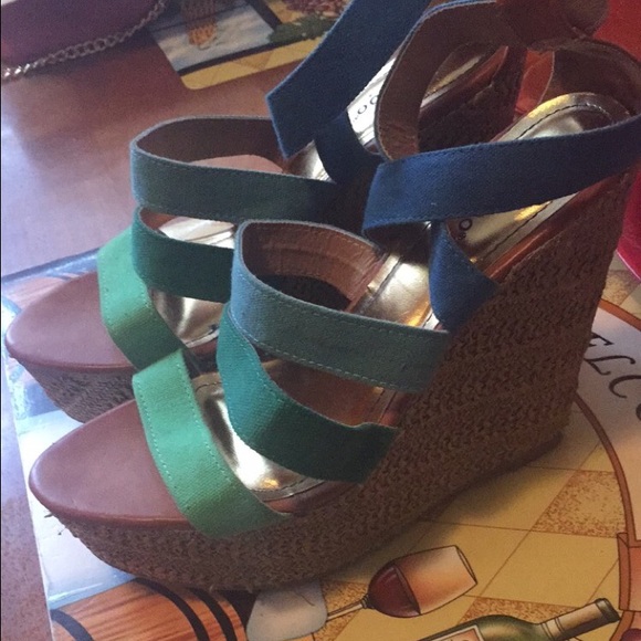 Strap around the ankle wedge heel sandals