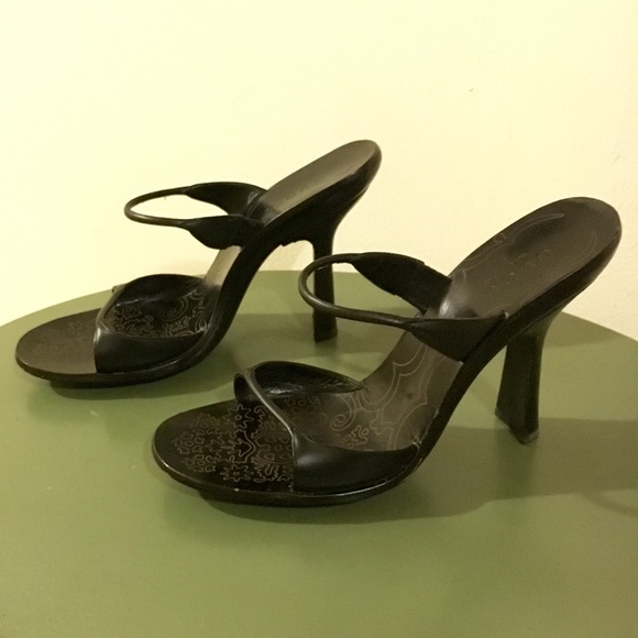 Strappy Gucci Pumps