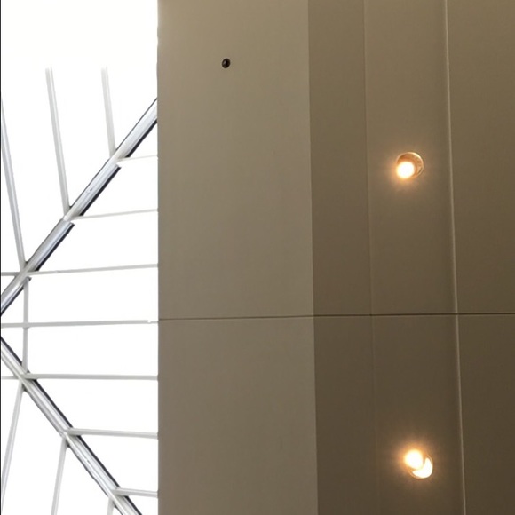 Meet your Posher, Cam - Picture 1 of 1