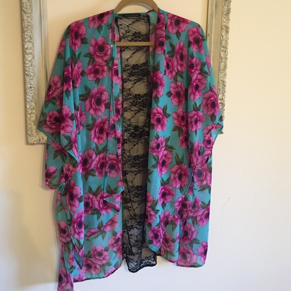 flora kimono